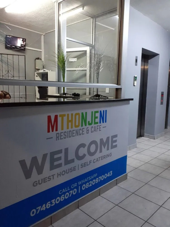 Mthonjeni Residence And Cafe