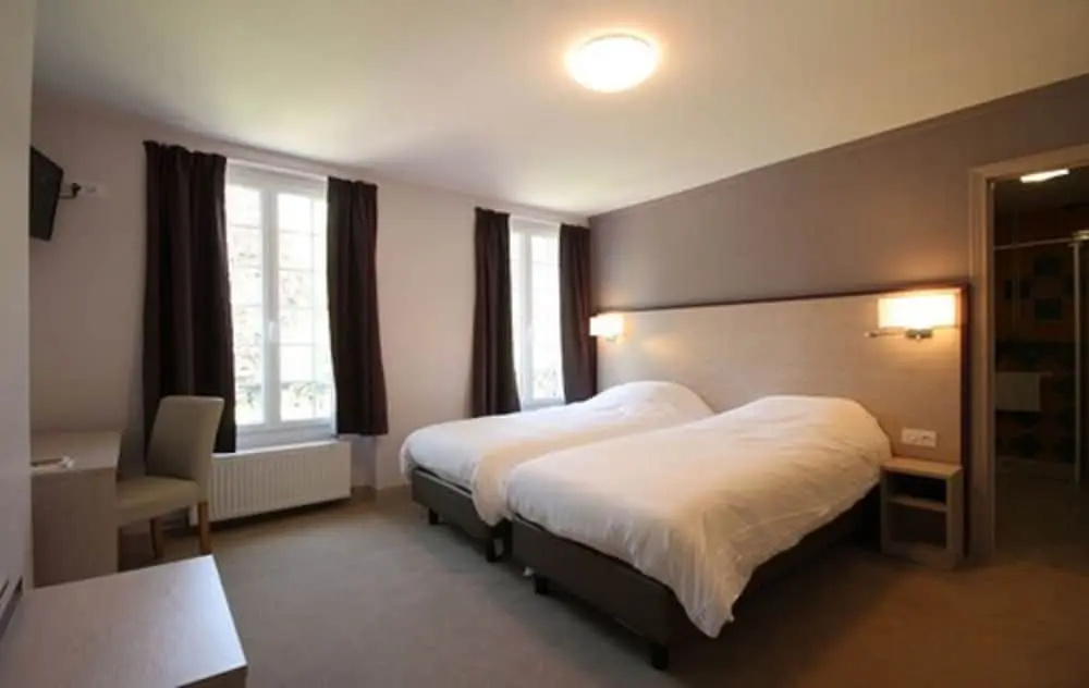 Voir la photo 4 — Hotel Les Champs