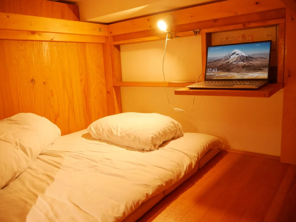Bed in Dorm