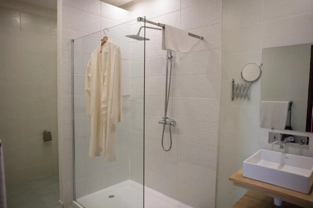 Hotel Maison Rouge Cotonou - Chambres