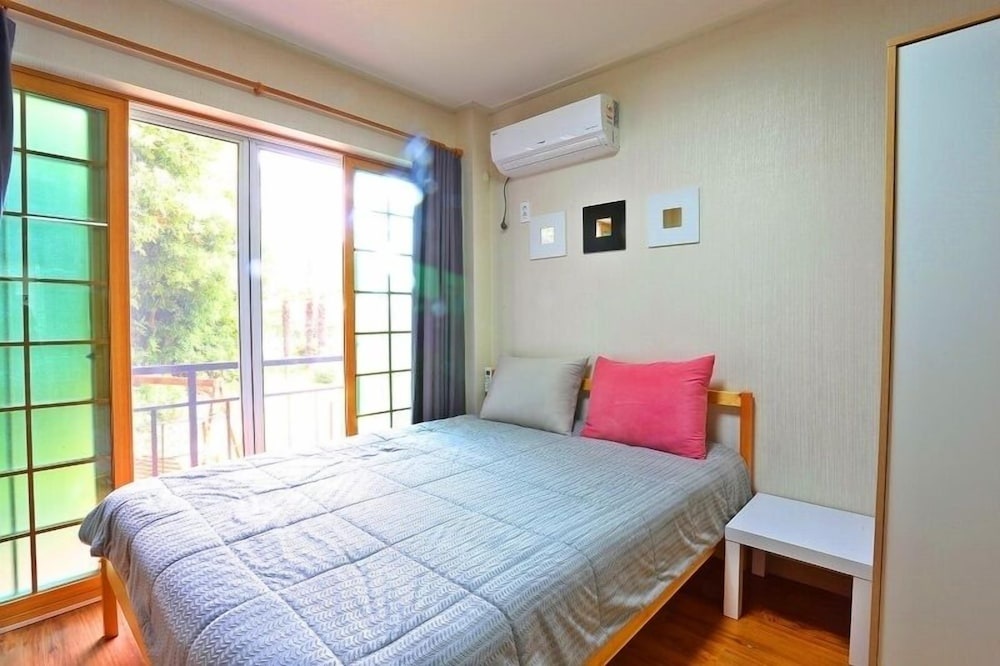 Munmoon House — 5