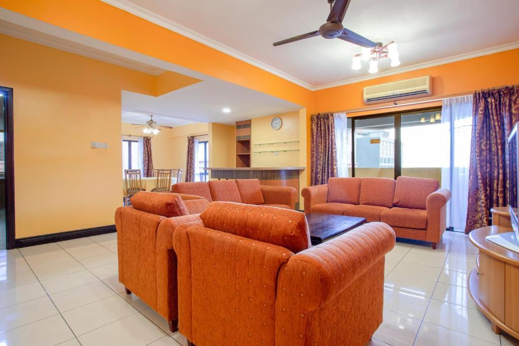 Marina Vacation Condos @ Marina Court Resort Condominium