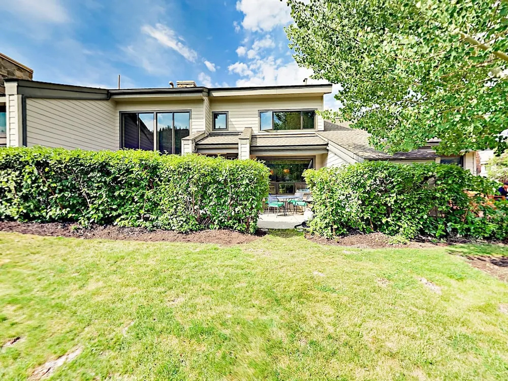1432 Deer Valley Drive North Townhome - 4 Br townhouse by RedAwning