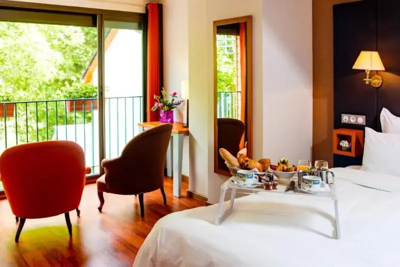 Logis Hotel La Breche De Roland - Général