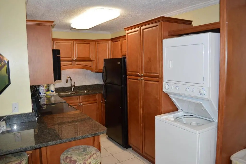 The Summit Condominiums - Chambres