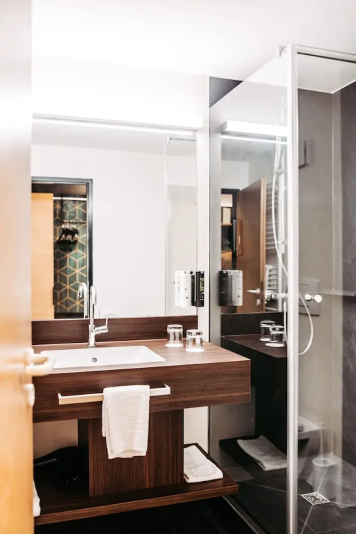 Comfort Double room (full double bed)