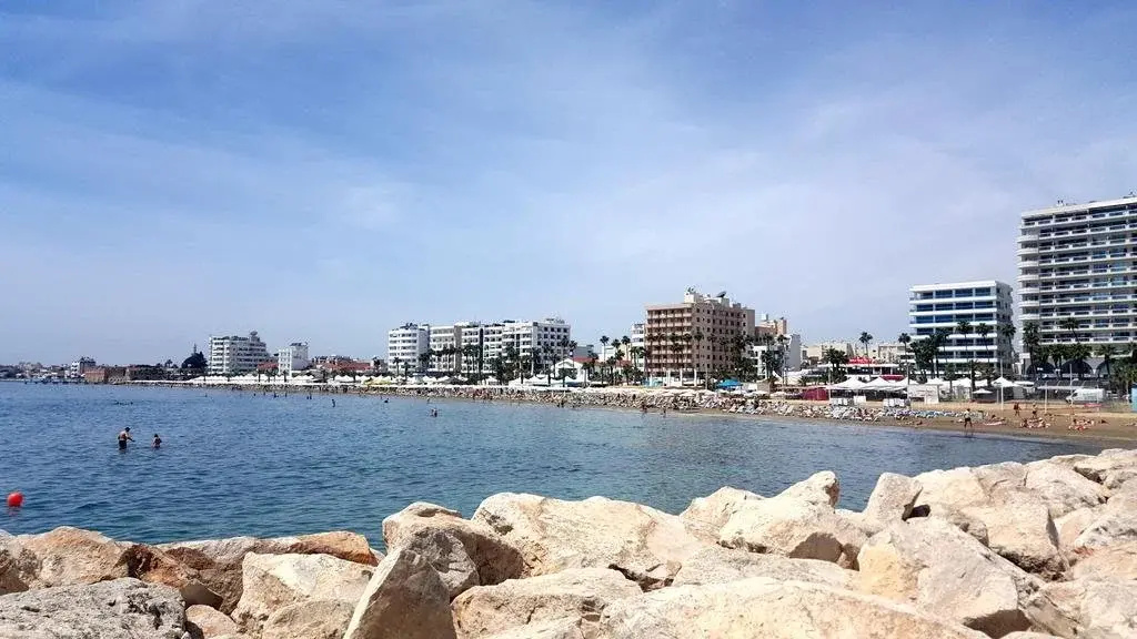 Beach & Waterfront