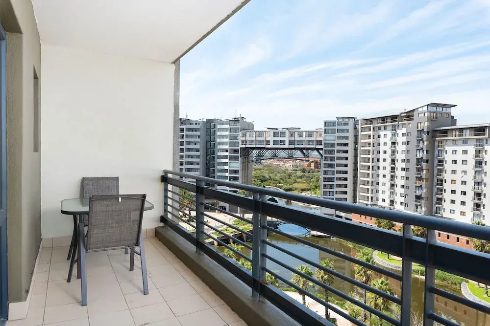 Balcony & Terrace