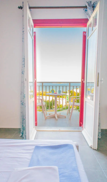 Balcony & Terrace