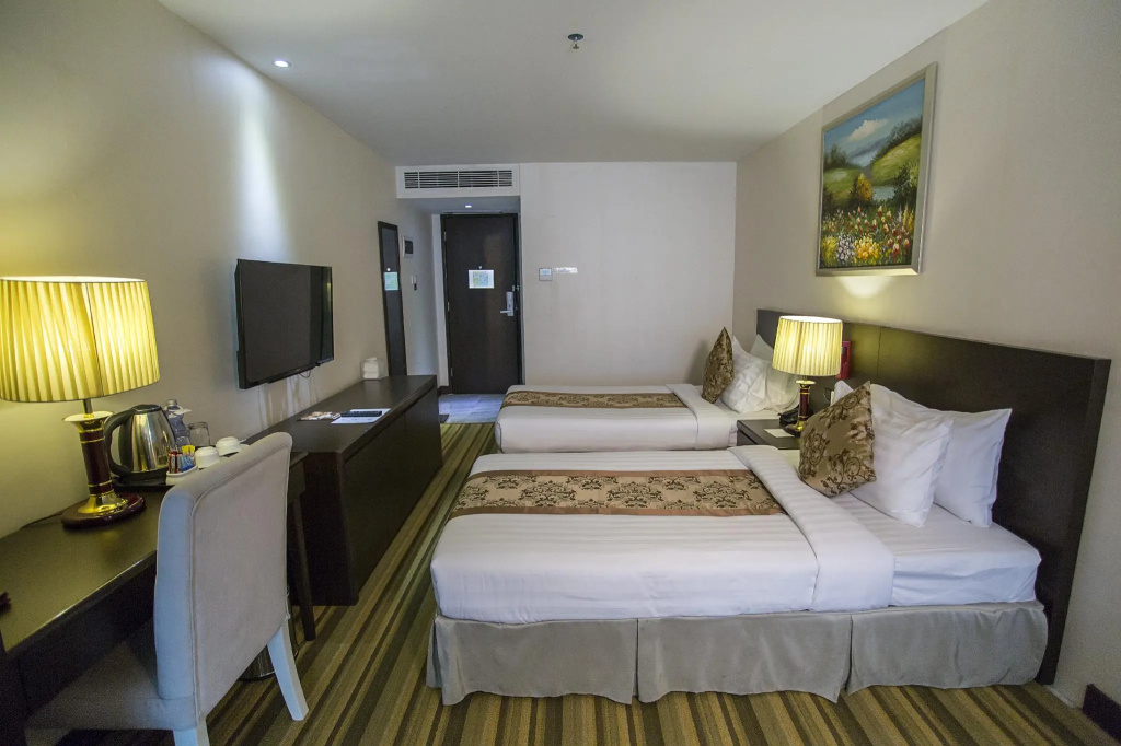 Deluxe Double room (twin beds)