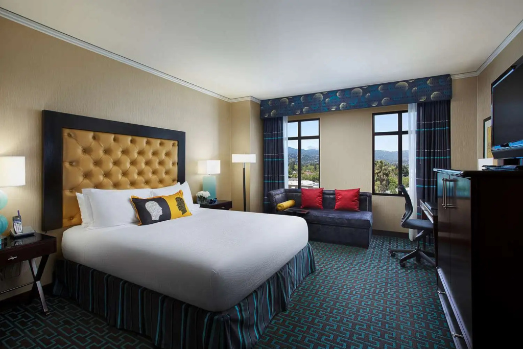 Superior Double room (full double bed)