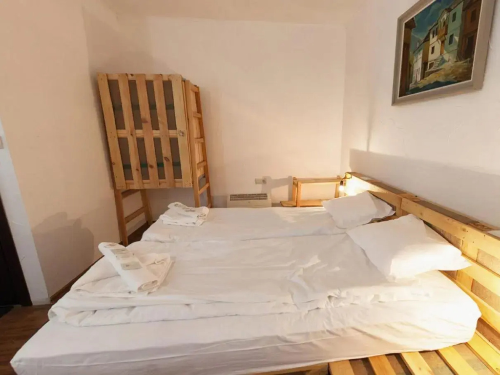 Palete Studio - new hand-made, cozy, artistic home