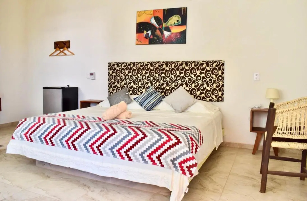 Carri Surf Studio — 3