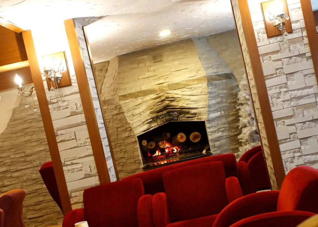 Hotel photo 11