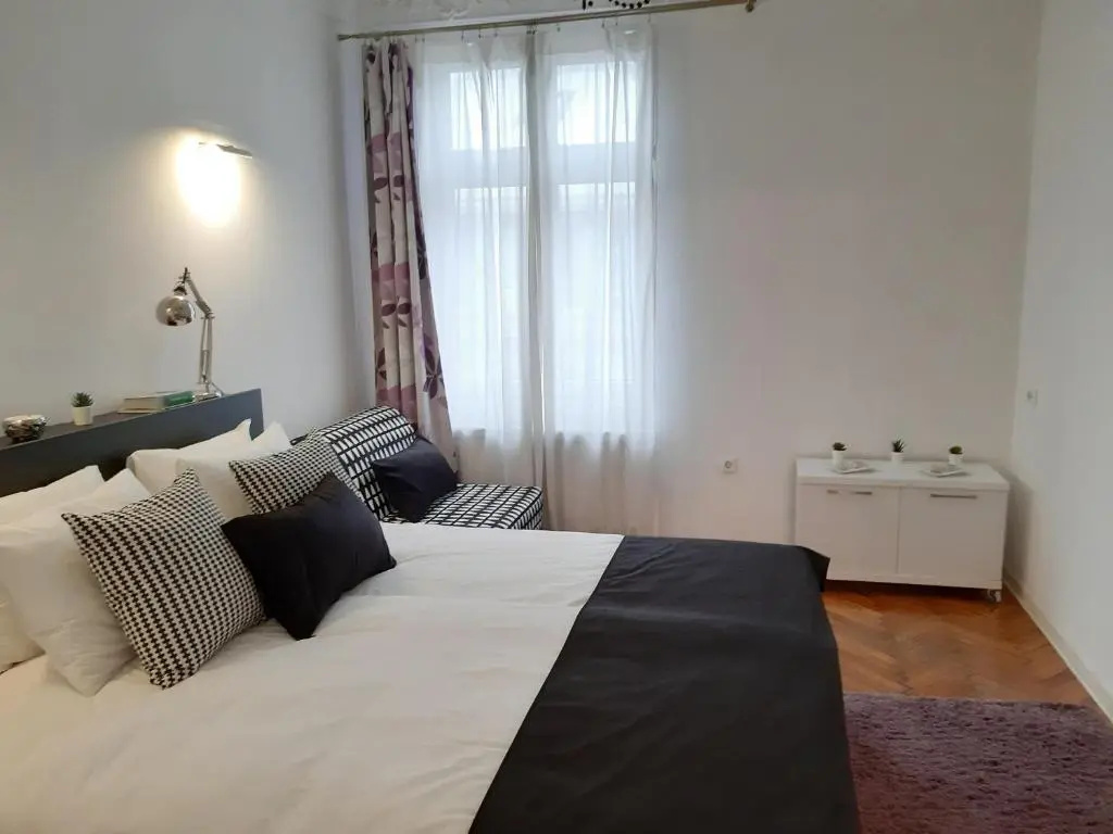 Marshal Urban Downtown apartment
