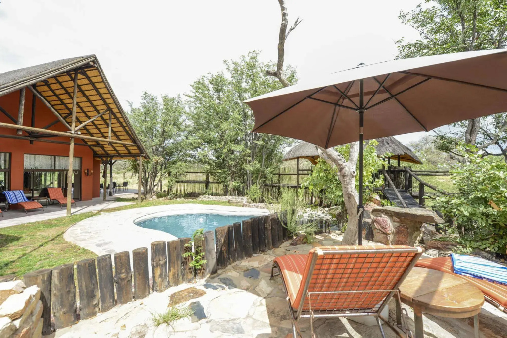 Hobatere Lodge