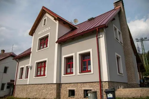 Penzion Medvidek Tanvald