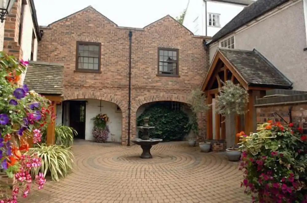Donington Manor Hotel - Général