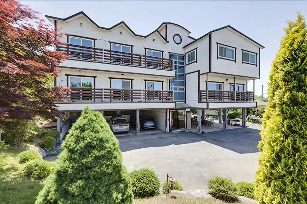 Daebudo Blue Sunset Pension