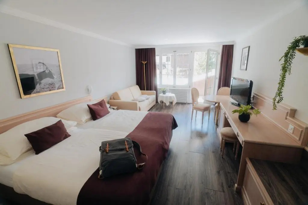 Deluxe Family room