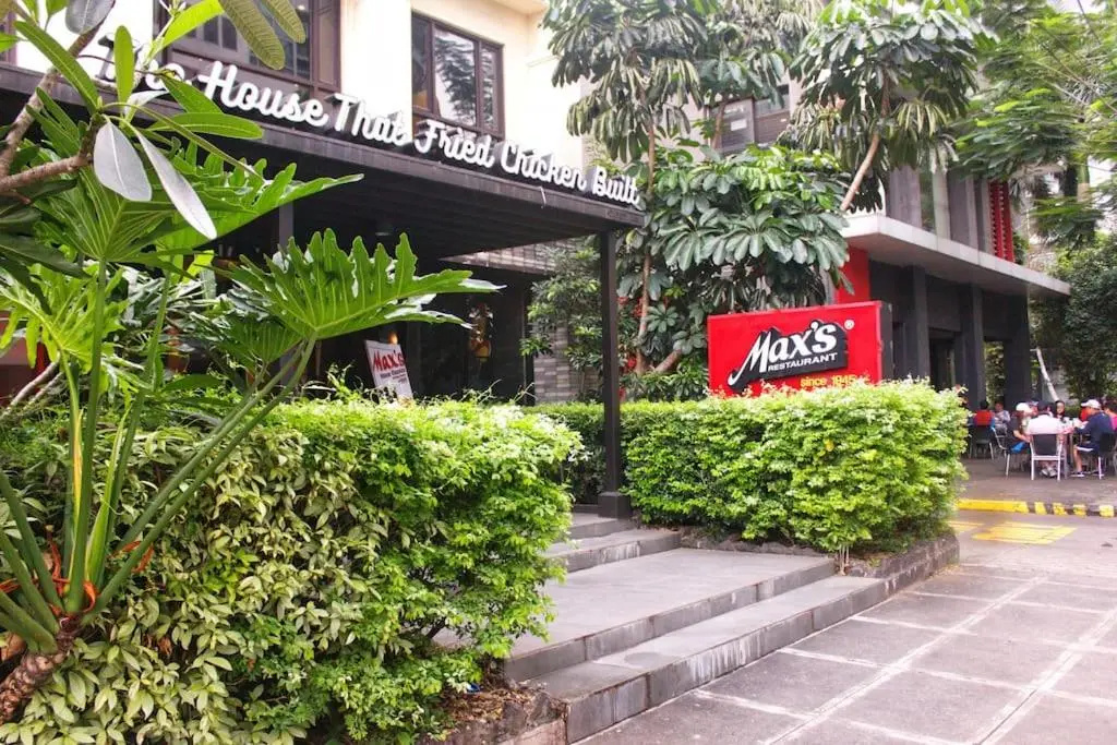 StayHere Burgos Circle 1 Bedroom Avant@Fort Gym