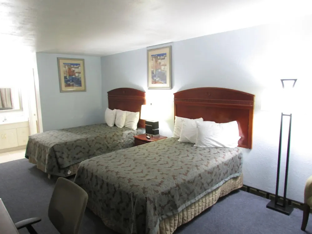 Economy room