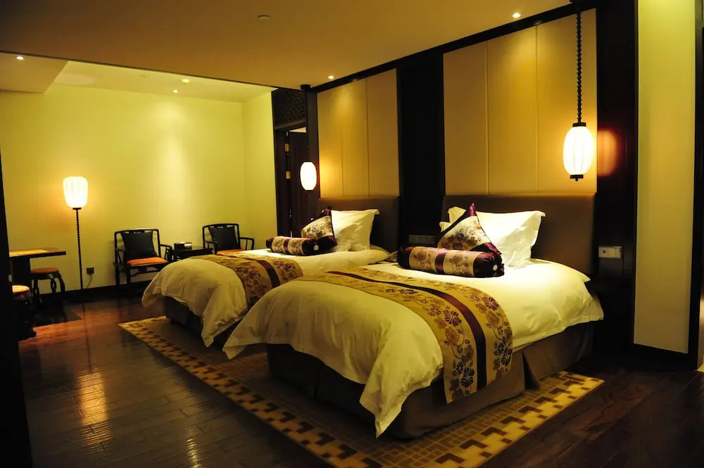 Hangzhou Tianyuan Grand Hotel — 1