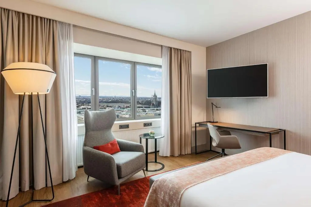 Premium Double room with view (full double bed)