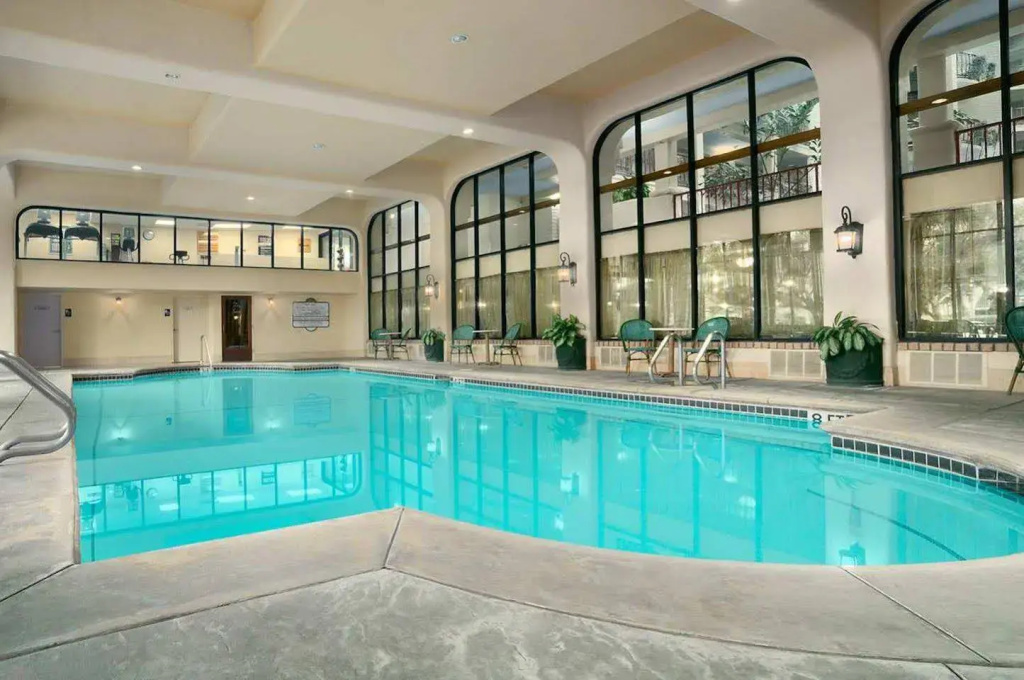 Embassy Suites by Hilton Arcadia Pasadena Area - Général