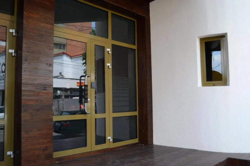 C Pub & Accommodation