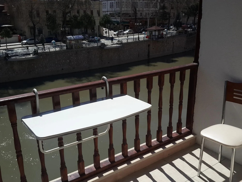 Standard Double room with balcony (full double bed)