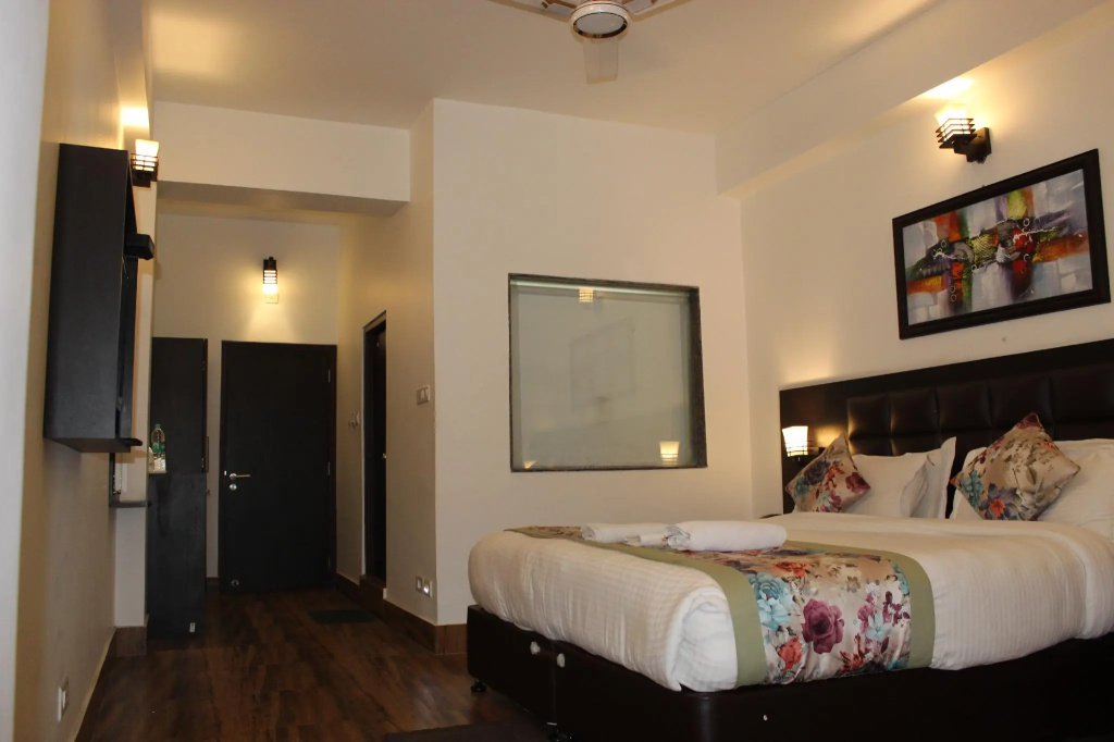 Comfort room