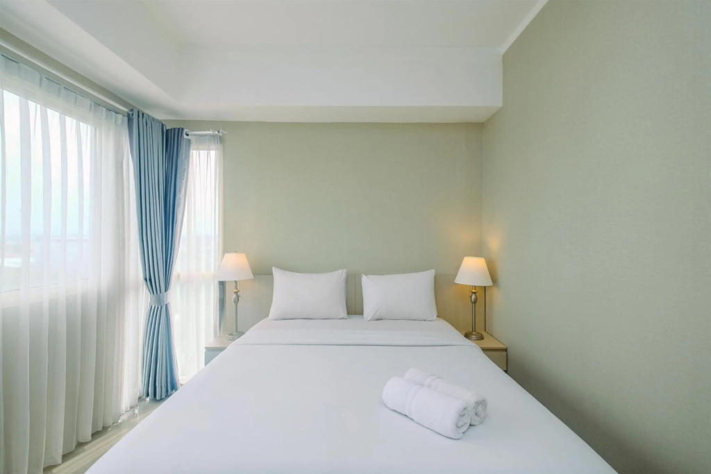 Comfortable 2BR @The Oasis Apartment By Travelio