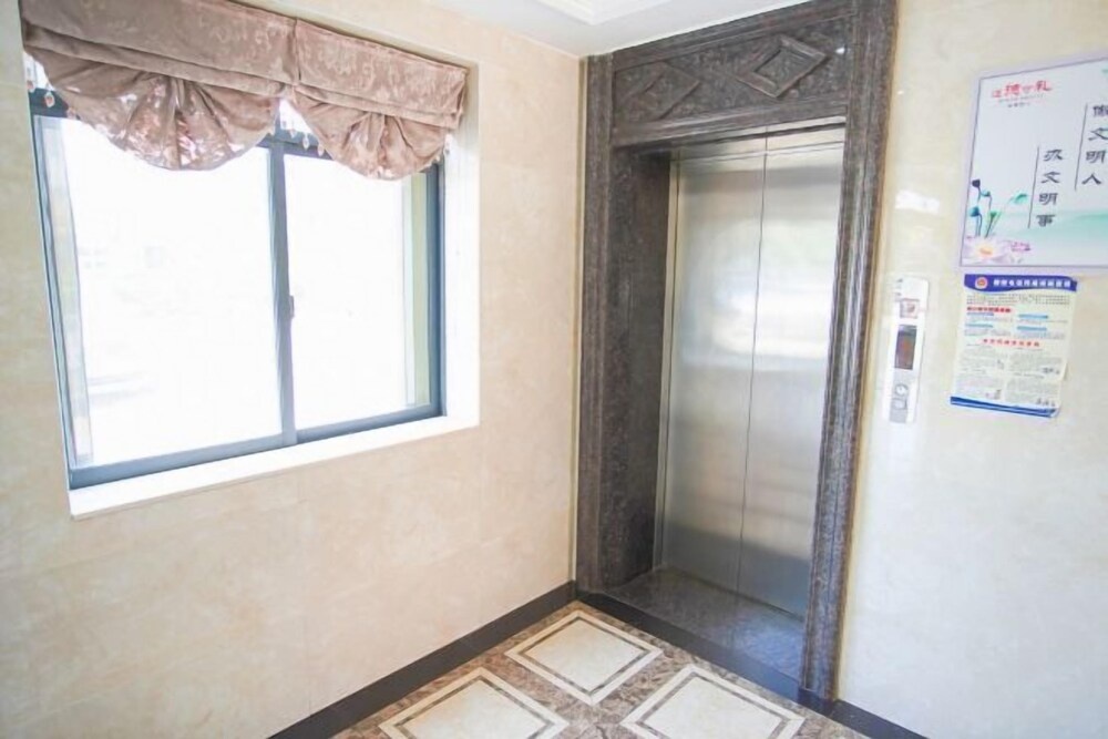 Huang Ting Homeinn Hotel in Yichang