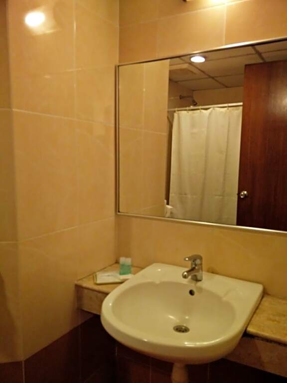 Bintang Warisan Hotel