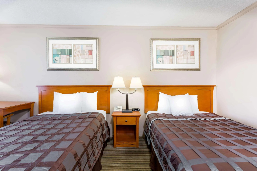 Days Inn Manning — 4