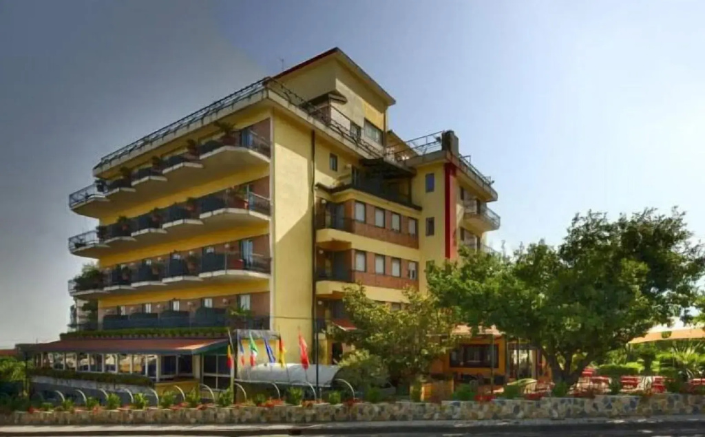 Hotel photo 14