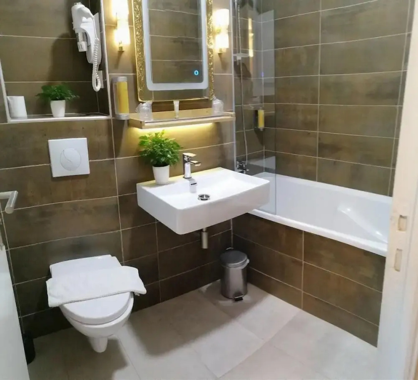 Hotel La Buissonniere - Chambres