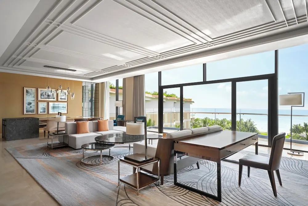 Intercontinental Phu Quoc Long Beach Resort