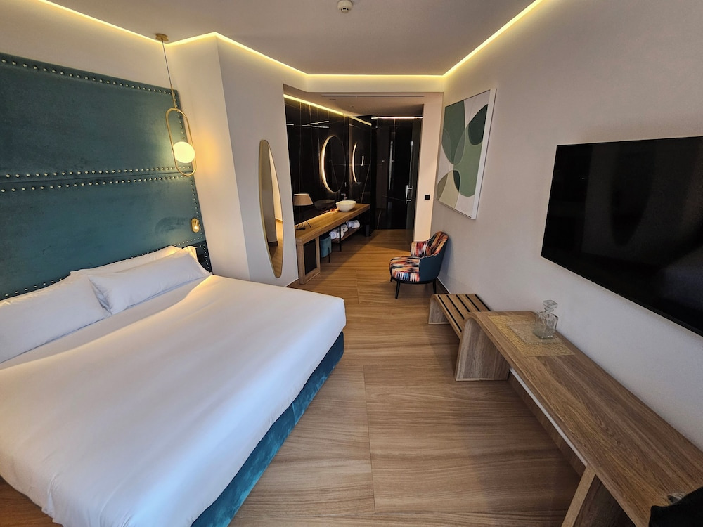 Standard Suite