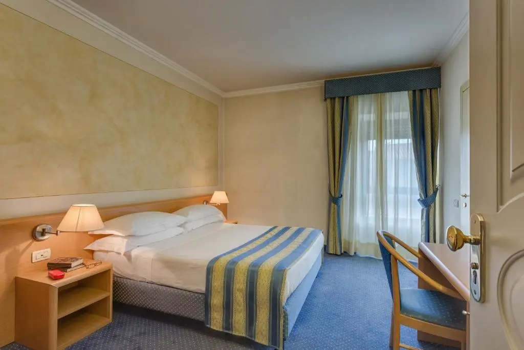 Hotel Continental Brescia - Chambres