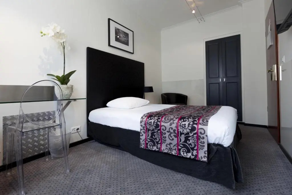 Hotel Suisse - Chambres