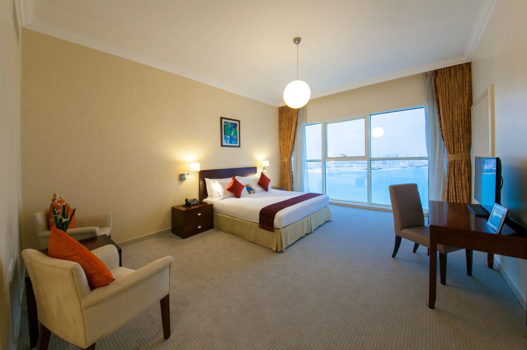 Somerset West Bay Doha - 4