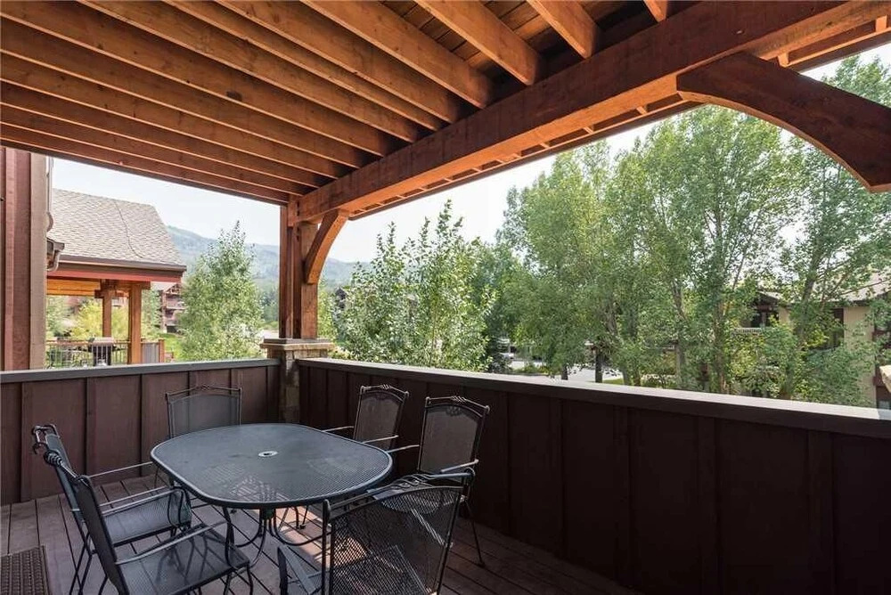 6204 Bear Lodge, Trappeur's Crossing Apartment 4