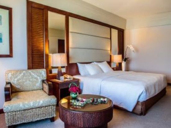 Danat Jebel Dhanna Resort