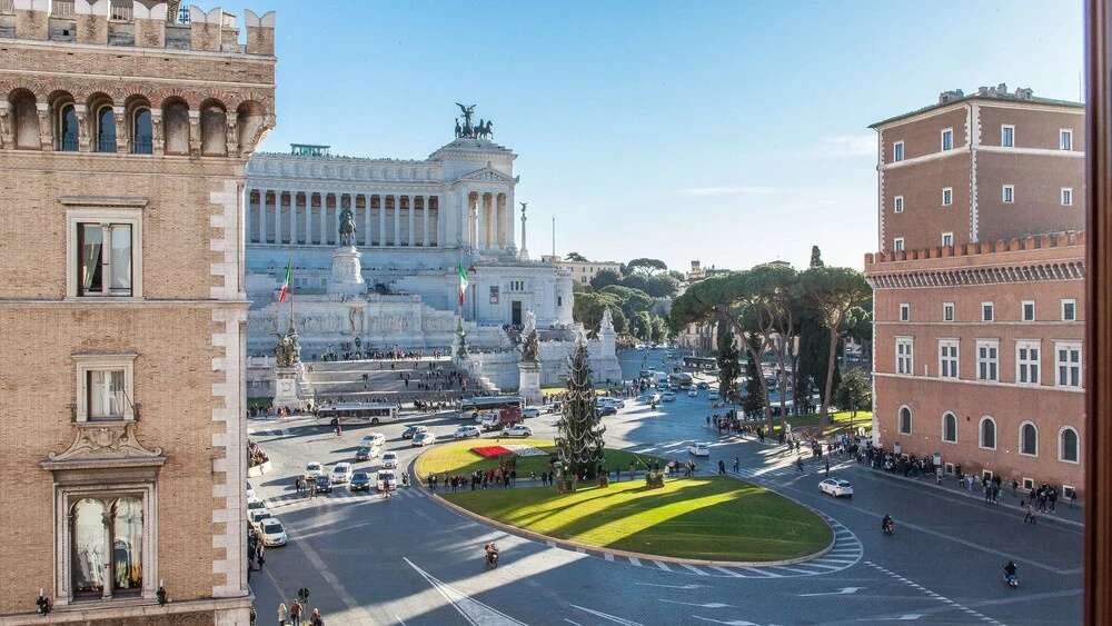 Rental In Rome Piazza Venezia View Luxury Apartments