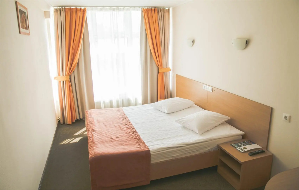 Ohotnik Hotel Room Type - Standard Double room full double bed