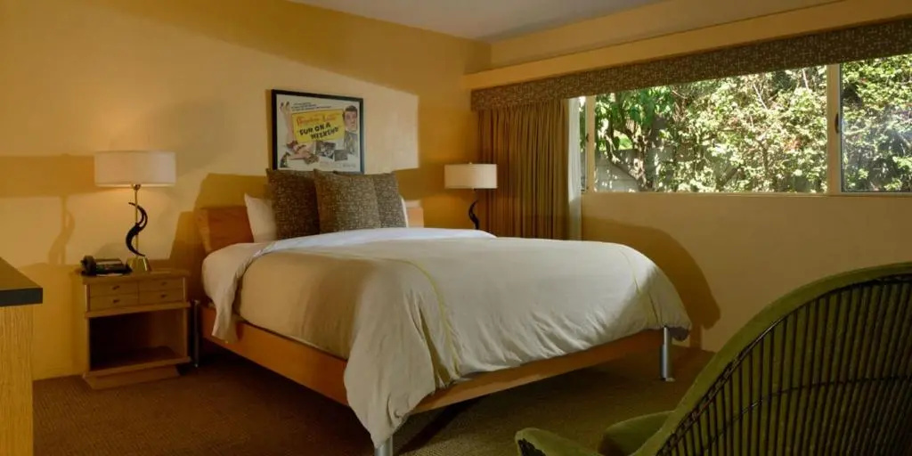 Standard room with garden view