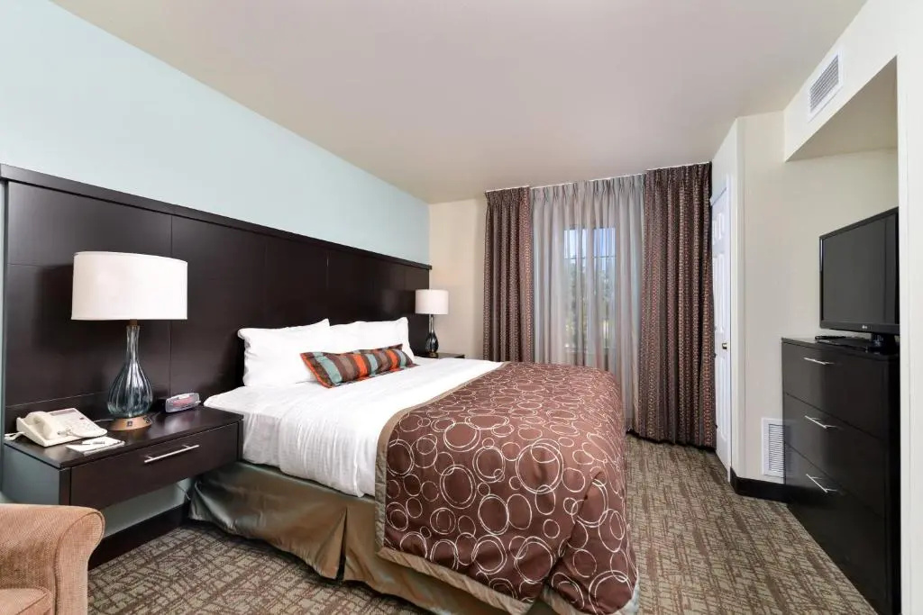 Staybridge Suites Sioux Falls by IHG - Chambres