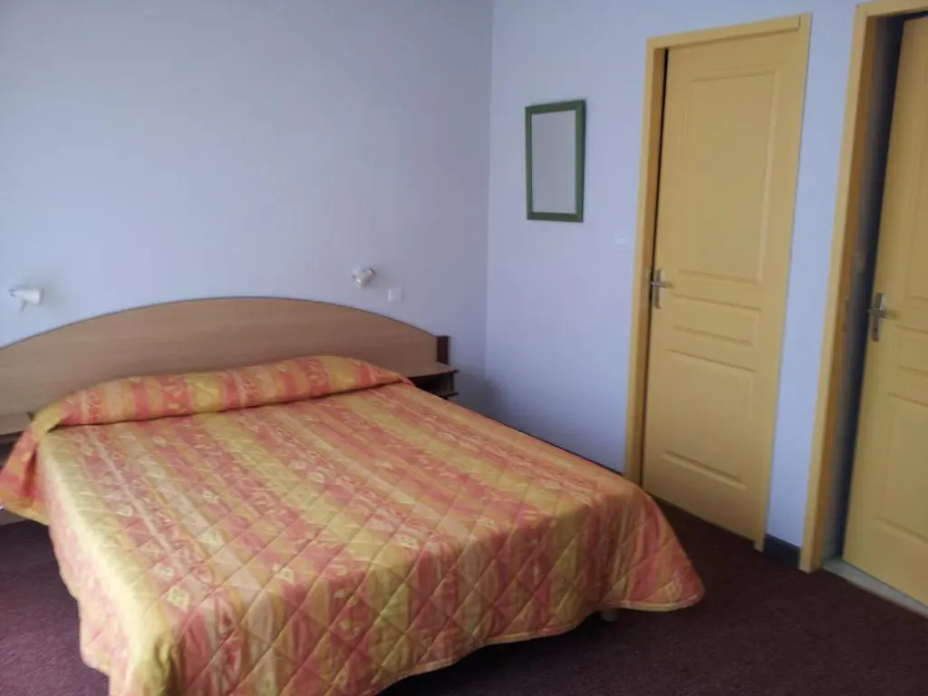 Standard Double room (full double bed)